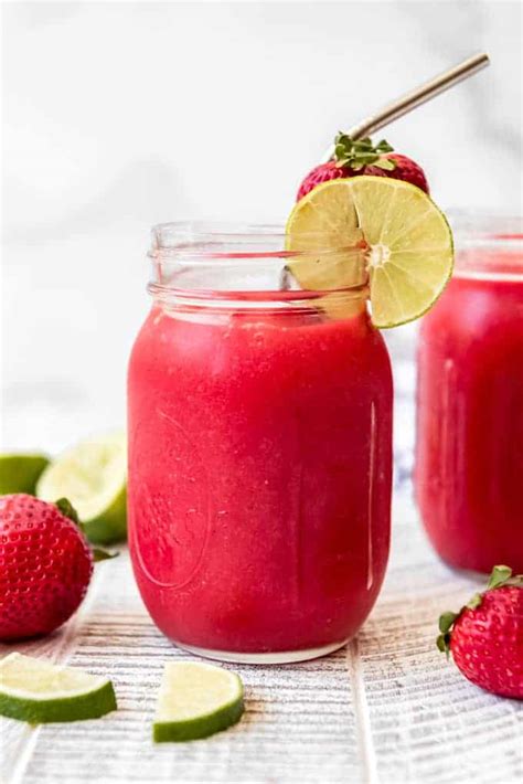 Contact information for sptbrgndr.de - Fill serving glass full of ice. Pour ingredients into blender cup in order listed. Add ice from serving glass, cap, and blend until smooth. Pour back into serving glass, add garnish and serve. Create this delicious Strawberry …